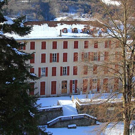 Homtel Le Parc Hotel Allevard Exterior photo