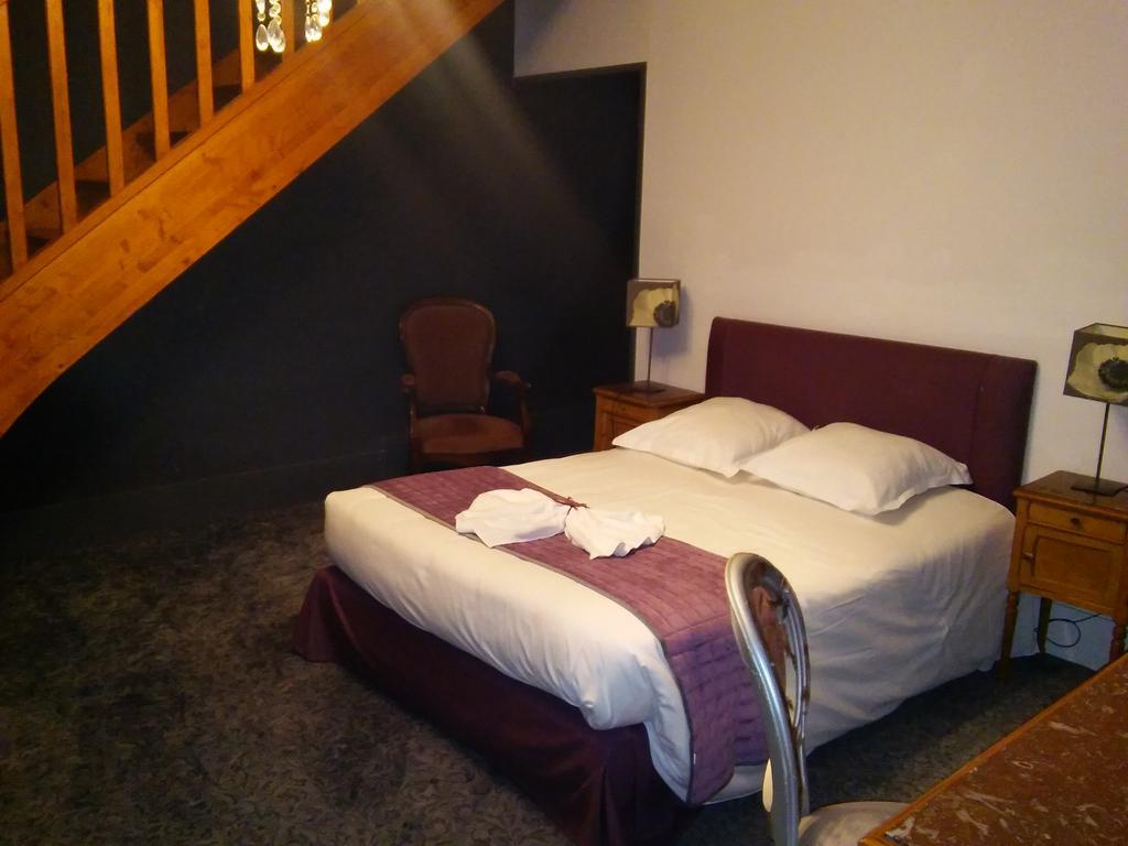 Homtel Le Parc Hotel Allevard Room photo