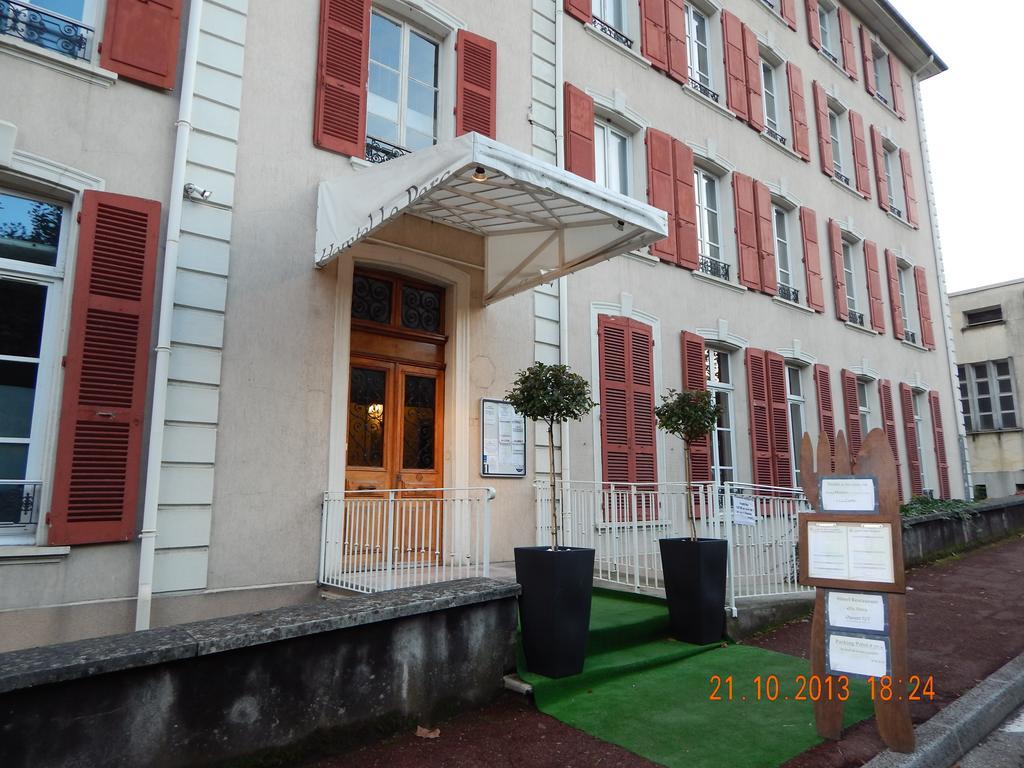 Homtel Le Parc Hotel Allevard Exterior photo