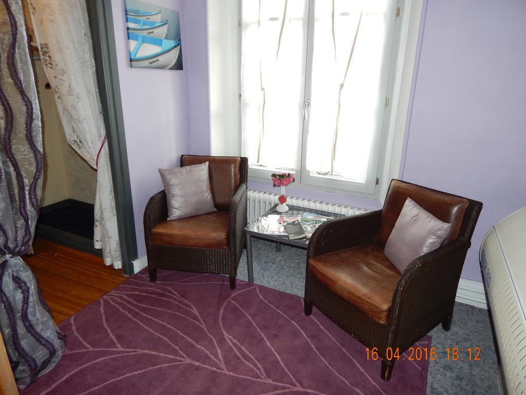 Homtel Le Parc Hotel Allevard Exterior photo
