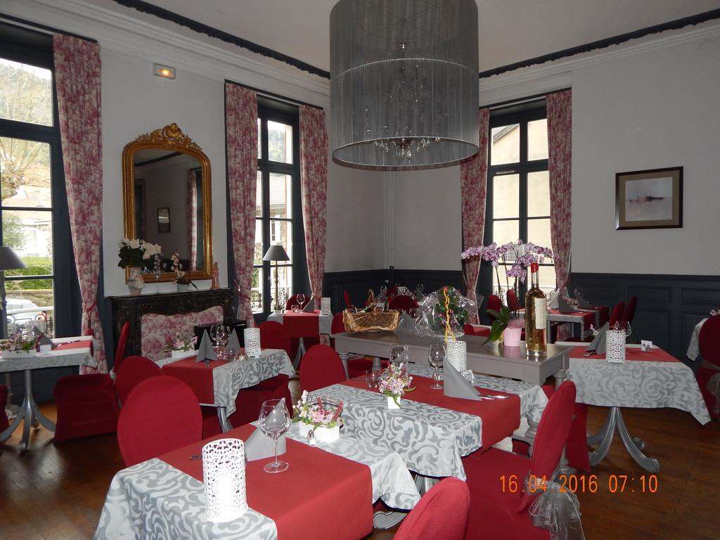 Homtel Le Parc Hotel Allevard Exterior photo