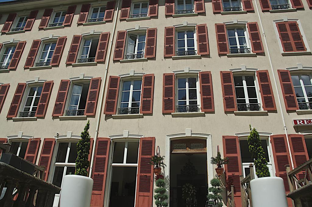 Homtel Le Parc Hotel Allevard Exterior photo